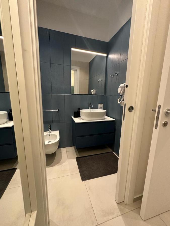 Di Passaggio Hotel Bari Bagian luar foto