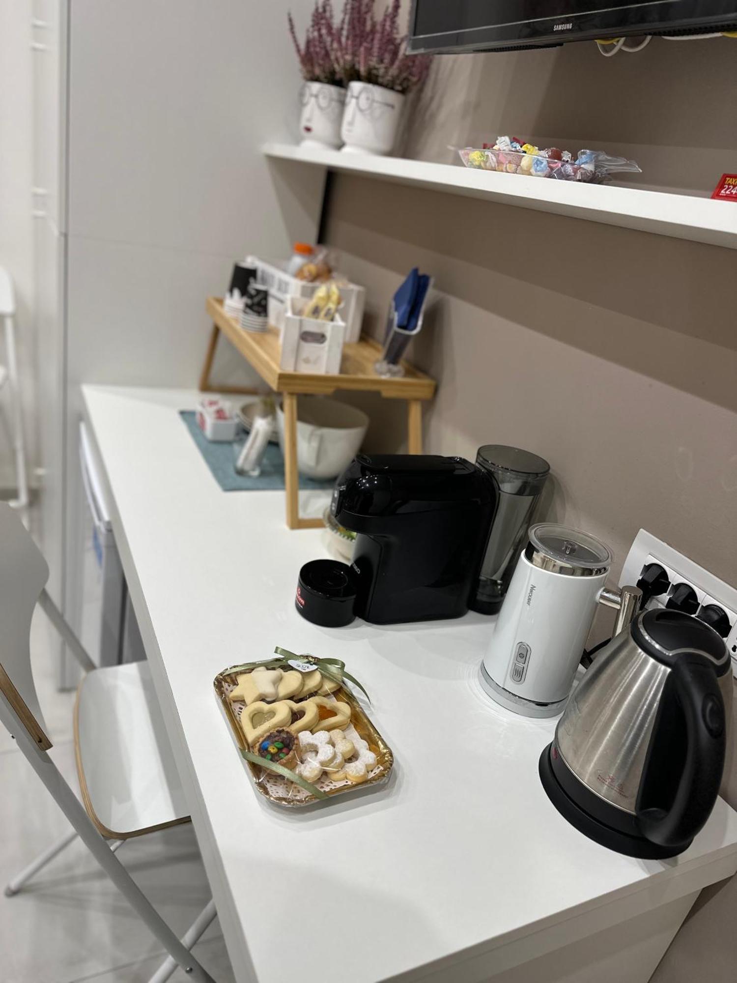 Di Passaggio Hotel Bari Bagian luar foto
